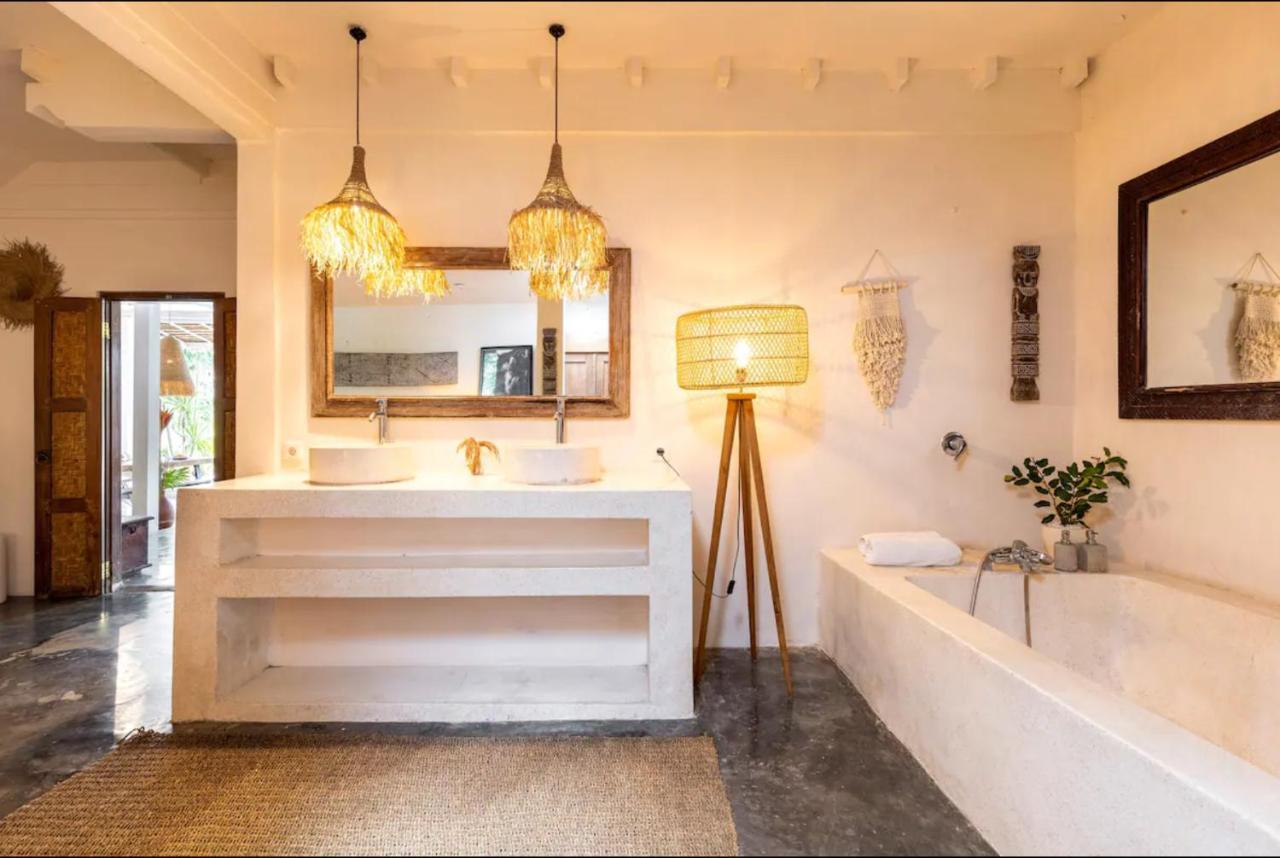 Oma - A Tropical Sanctuary Of Seminyak (Bali)
