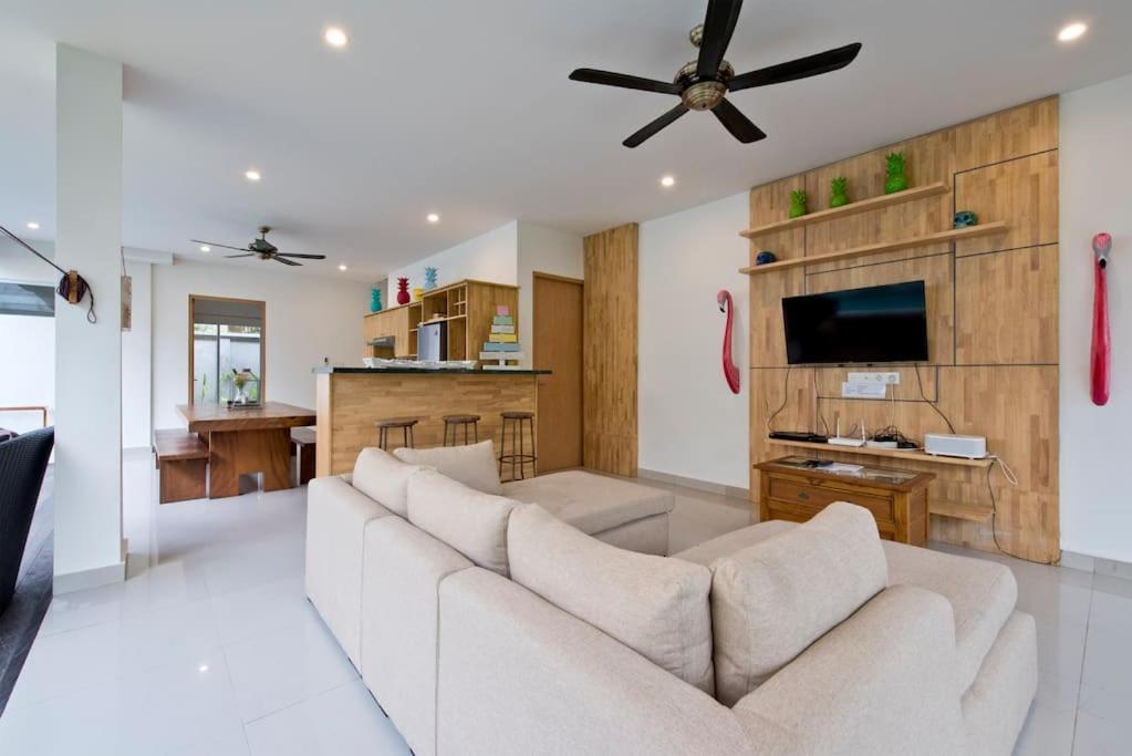 3br Del Mar Near La Plancha Villa Seminyak (Bali)