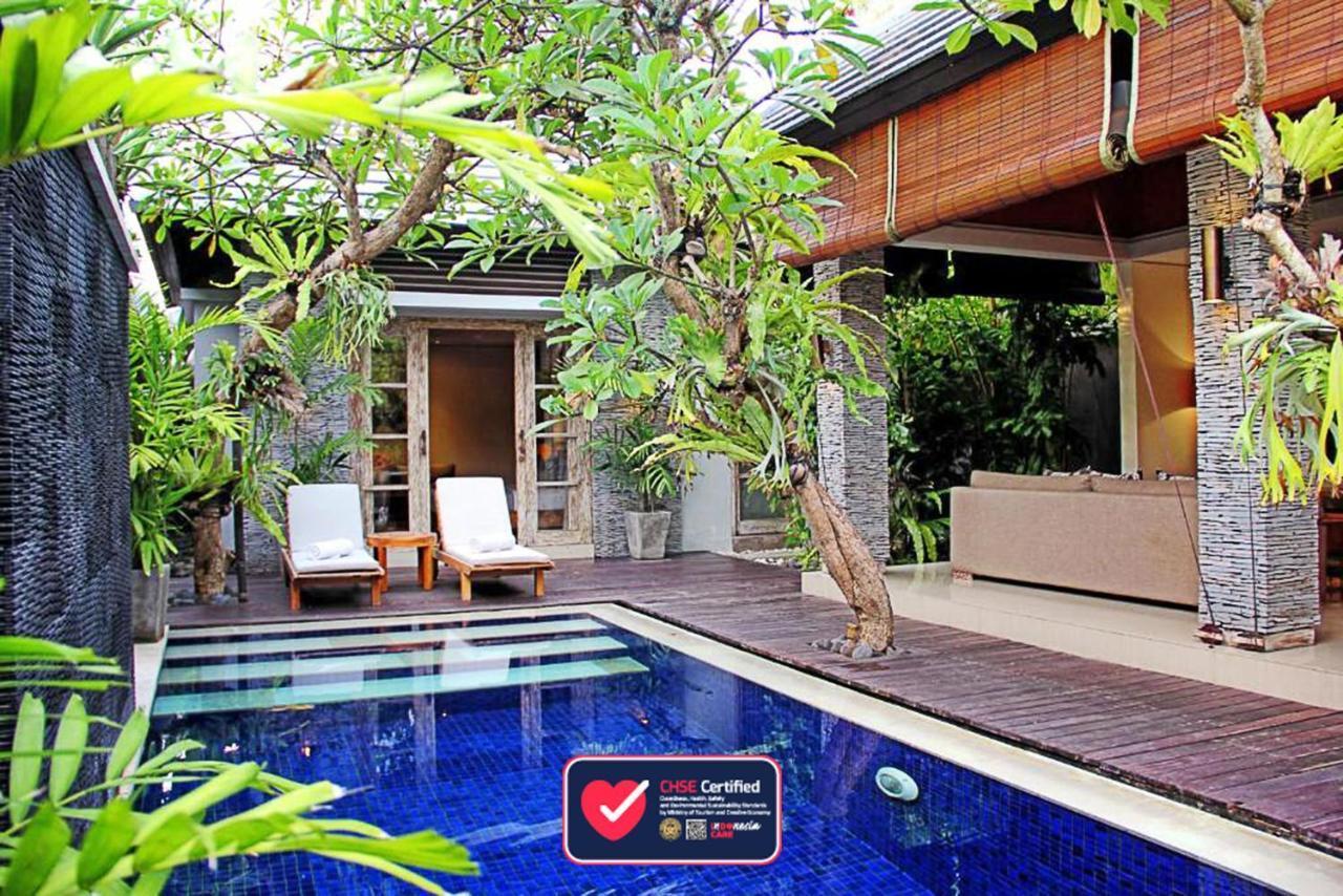 The Wolas Villa