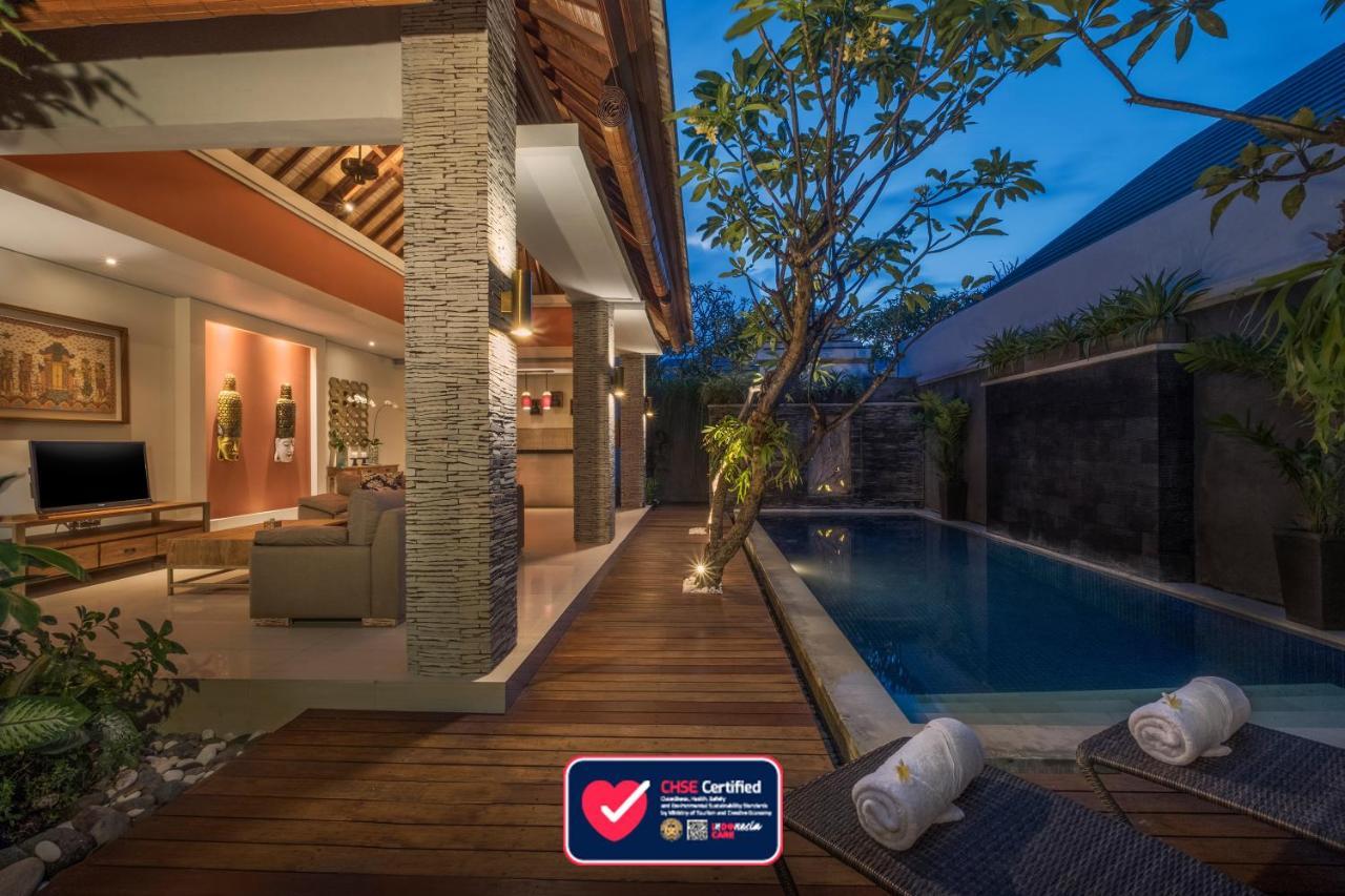 The Wolas Villa *