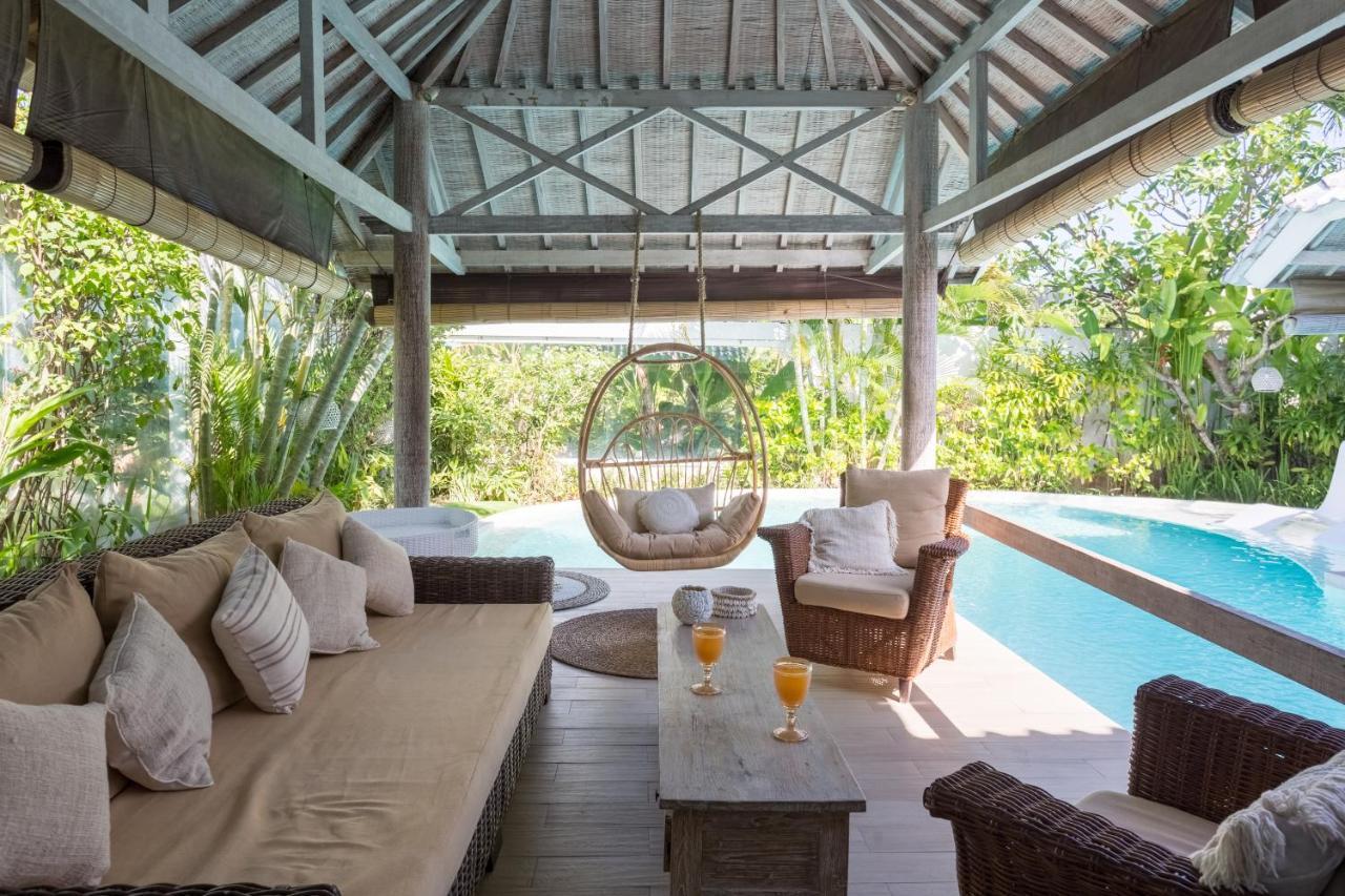 Cocowhite Villa