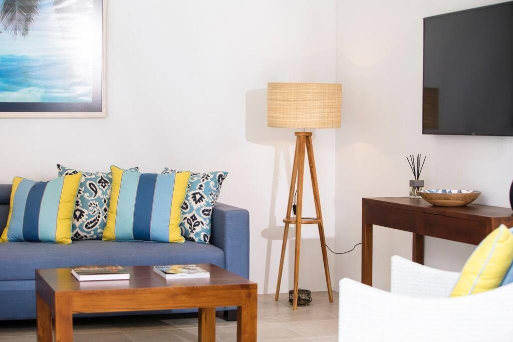 Sintra - 2 Bedroom Luxury In Tranquil Location, Walk To * Seminyak (Bali)