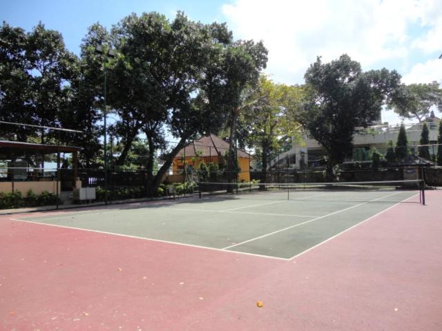 Private Inside Jayakarta