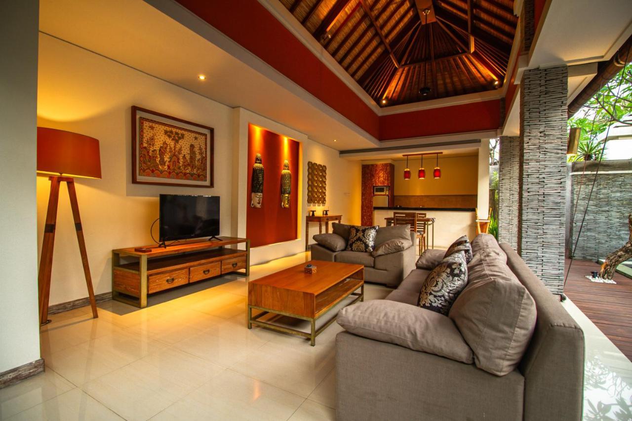 The Wolas Villa *