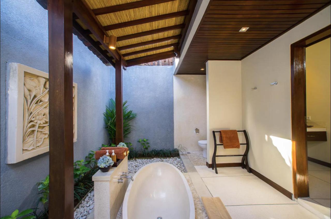 Md 3 Bedroom, Sunny Pool In Eat St Location Villa *