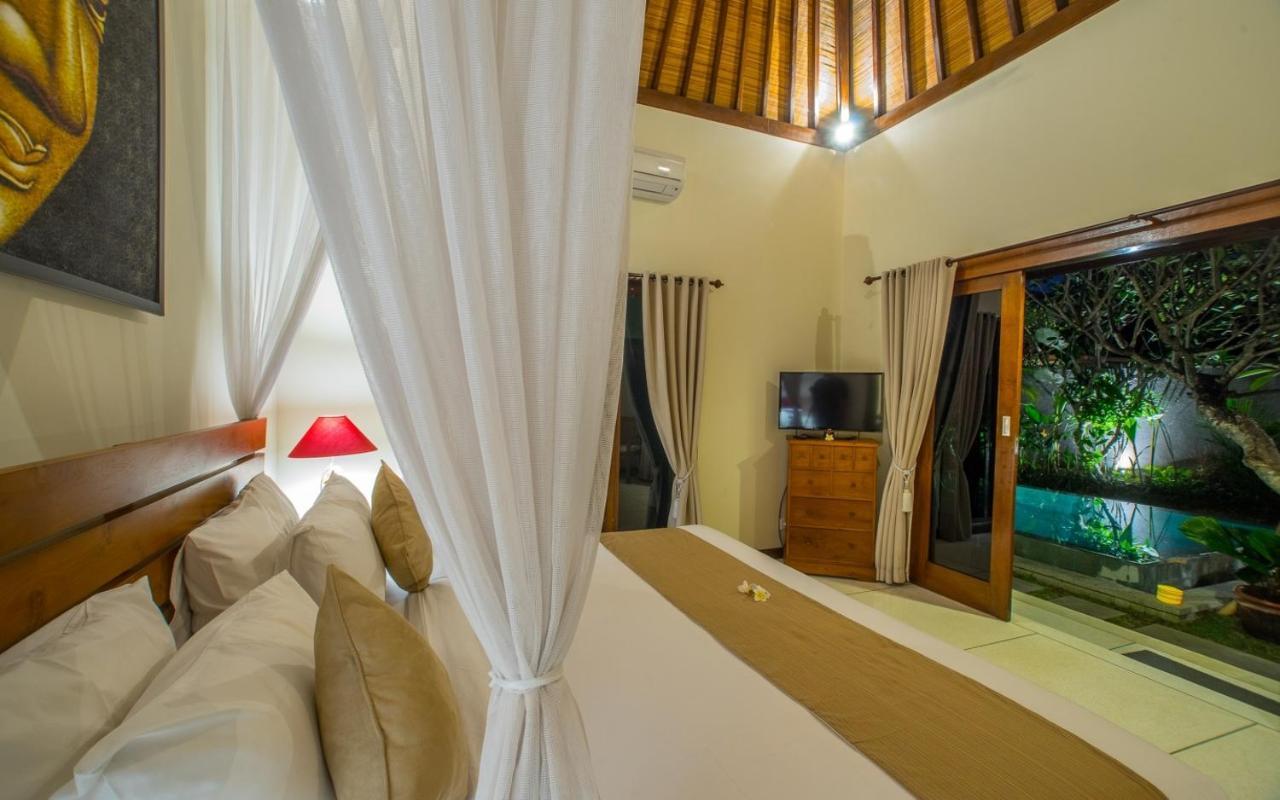 Md 3 Bedroom, Sunny Pool In Eat St Location * Seminyak