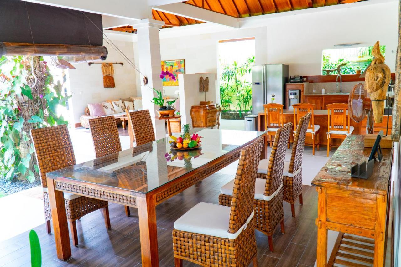 Dayak Villa Seminyak (Bali)