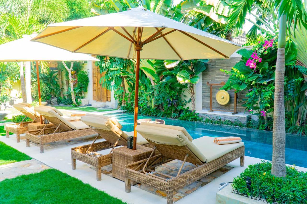 Villa Dayak Seminyak (Bali)