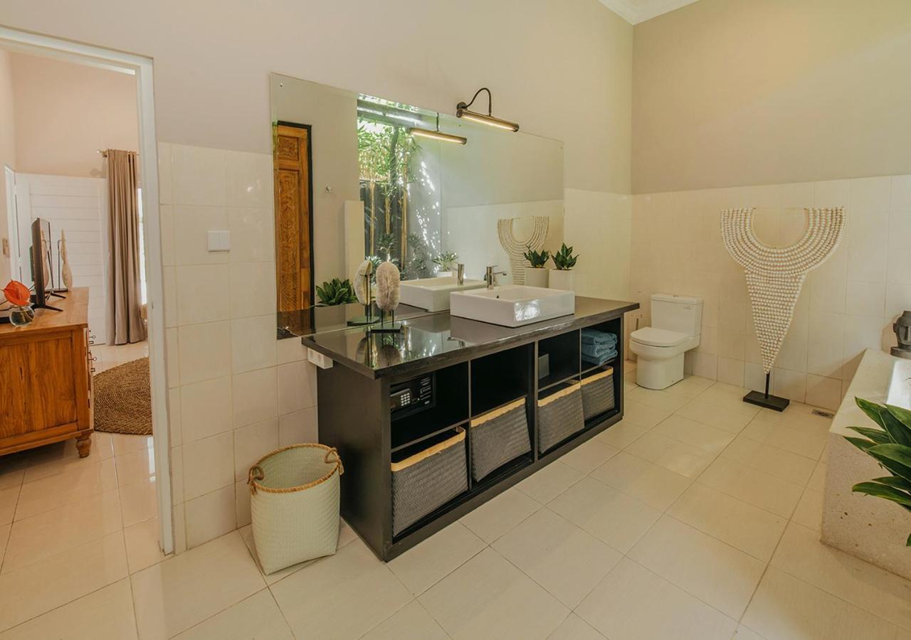 Bloom 5 Close To The Private Pool 3 Bedrooms 3 Bathrooms Villa Seminyak (Bali)