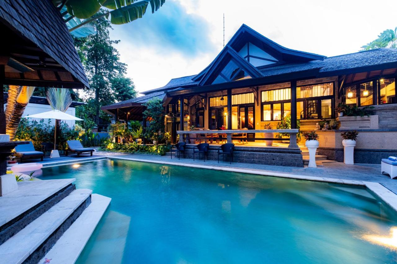 Frangipani Villa Seminyak (Bali)
