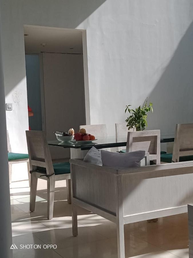 Sari * Seminyak