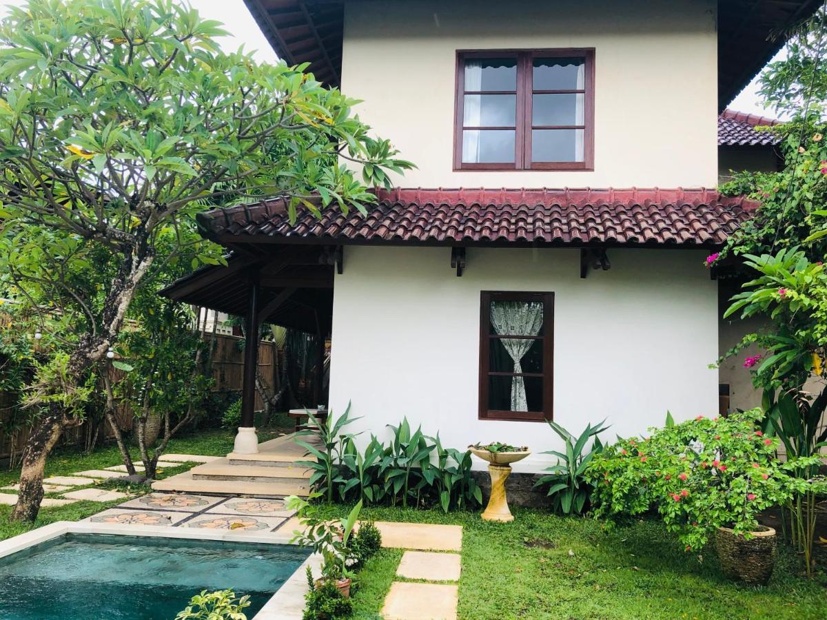 Villa Abhista *