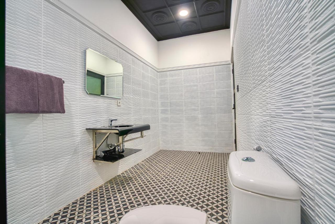 Canberra - Villa Seminyak (Bali)