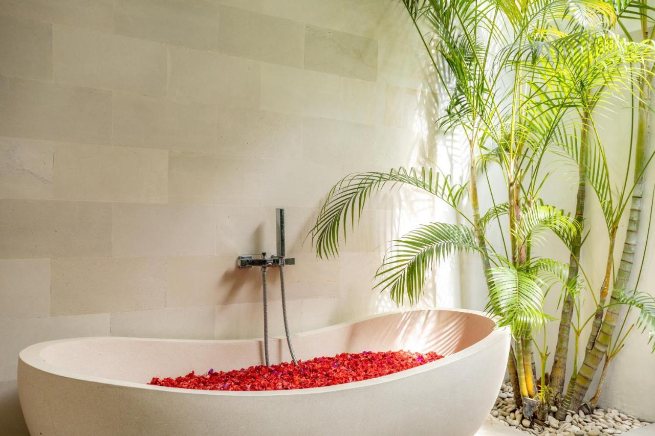 Fresh And Stylish 3bd In With Private Pool Villa
