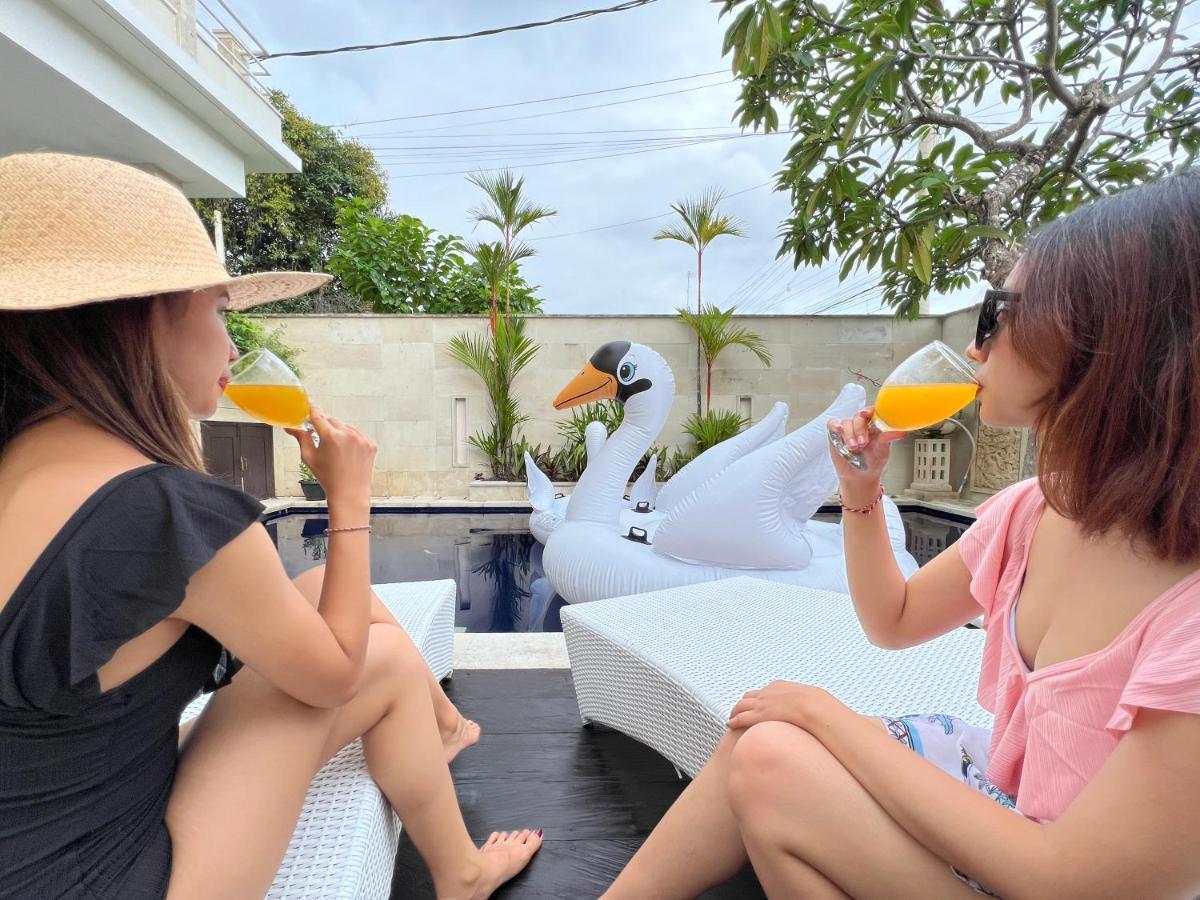 Villa Amalia Swan Haven Seminyak (Bali)