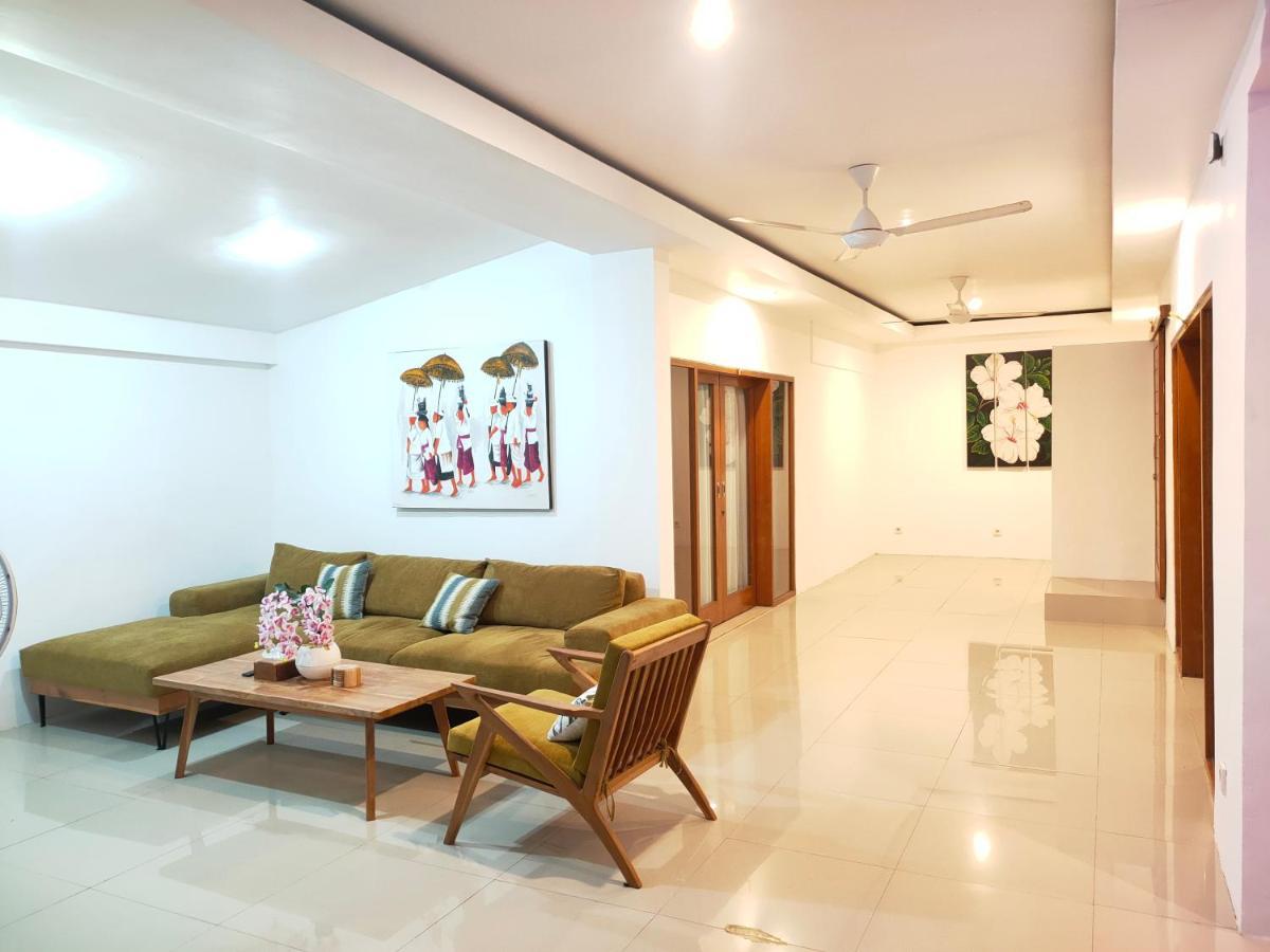Villa Majegau 1 By Deasha *