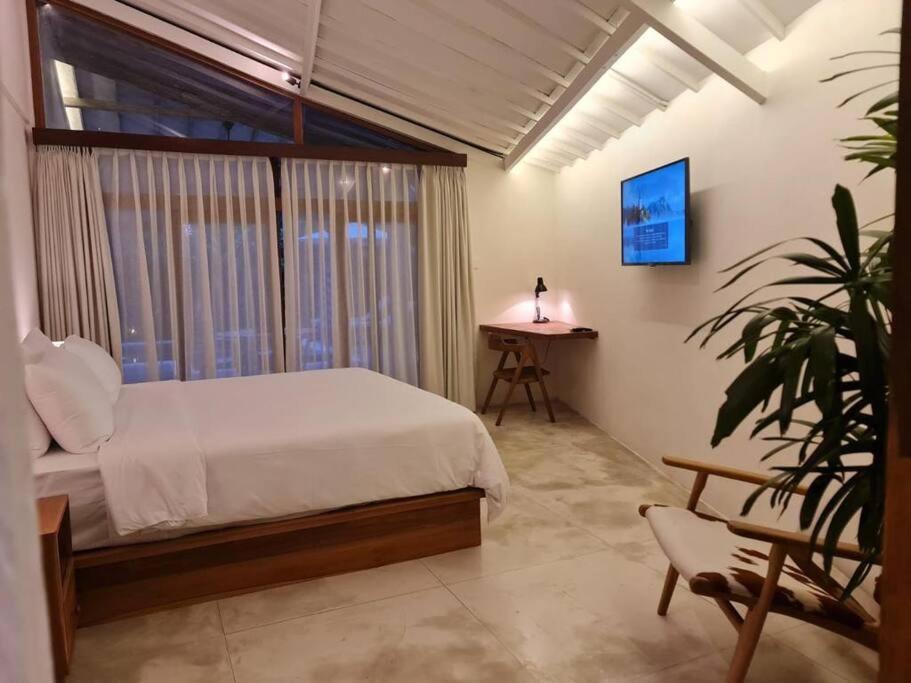 Savvy Villa, A Tranquil Oasis & Walk To The * Seminyak