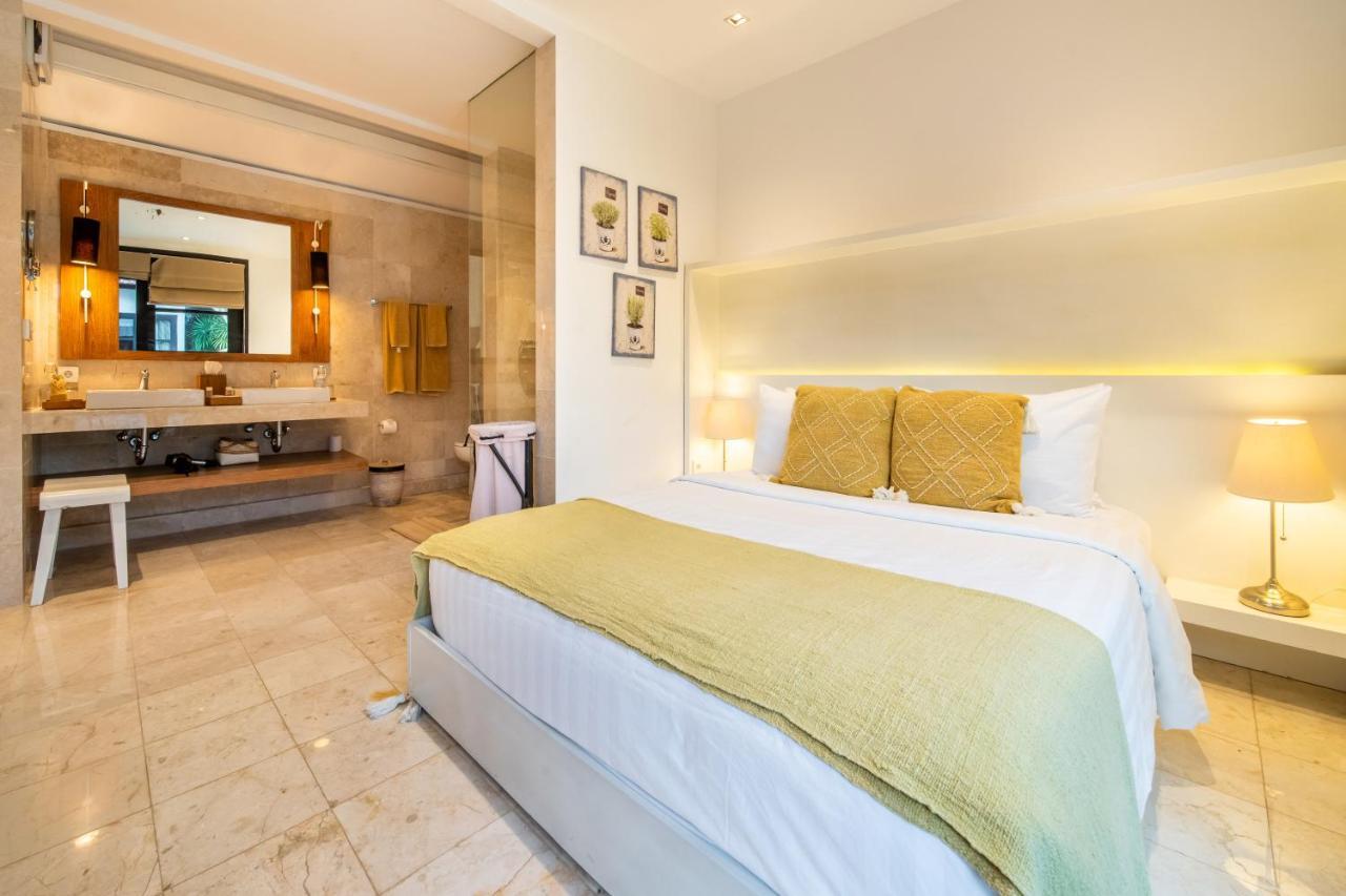 Lotus Luxury * Seminyak