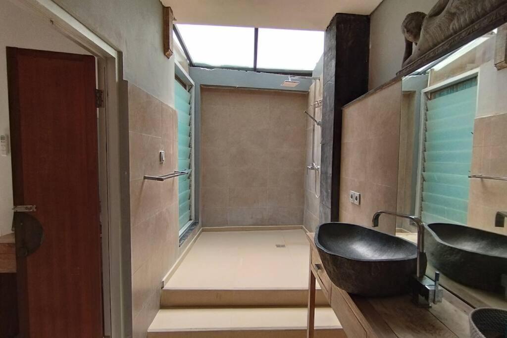 3 Bedroom With Private Pool Near Beach&lafavela Villa *