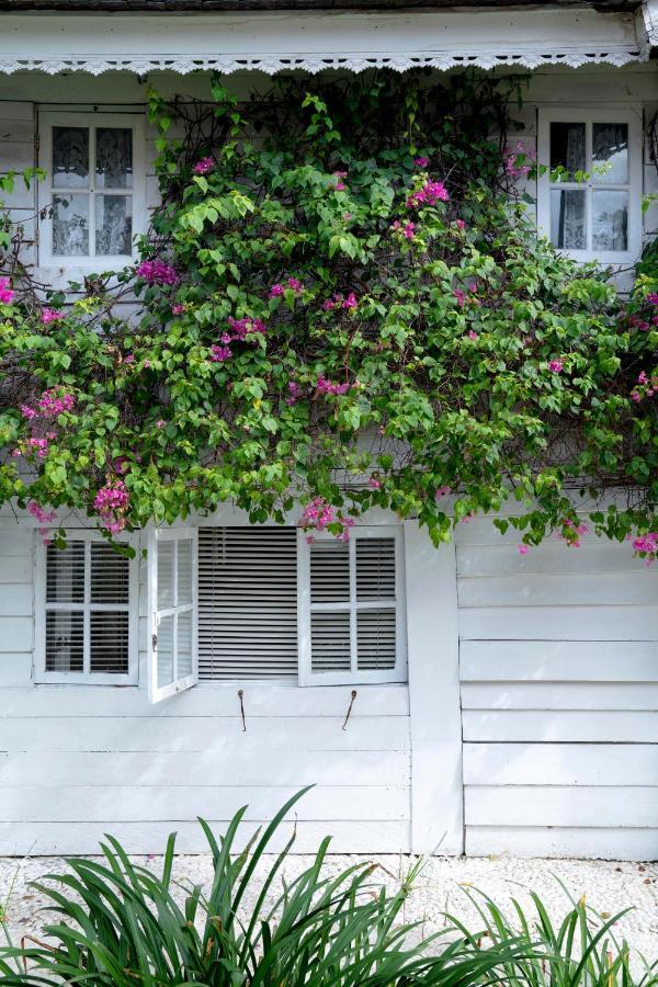 Villa Kalis, 10 Bedroom Family And Group Seminyak