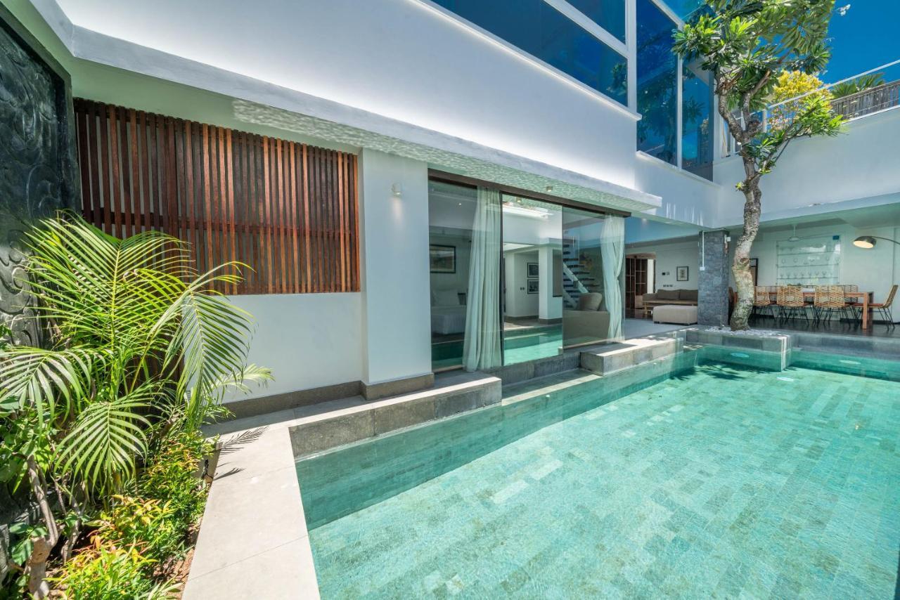 Tykhe - Modern Balinese 4br Pool In Seminyak (Bali)