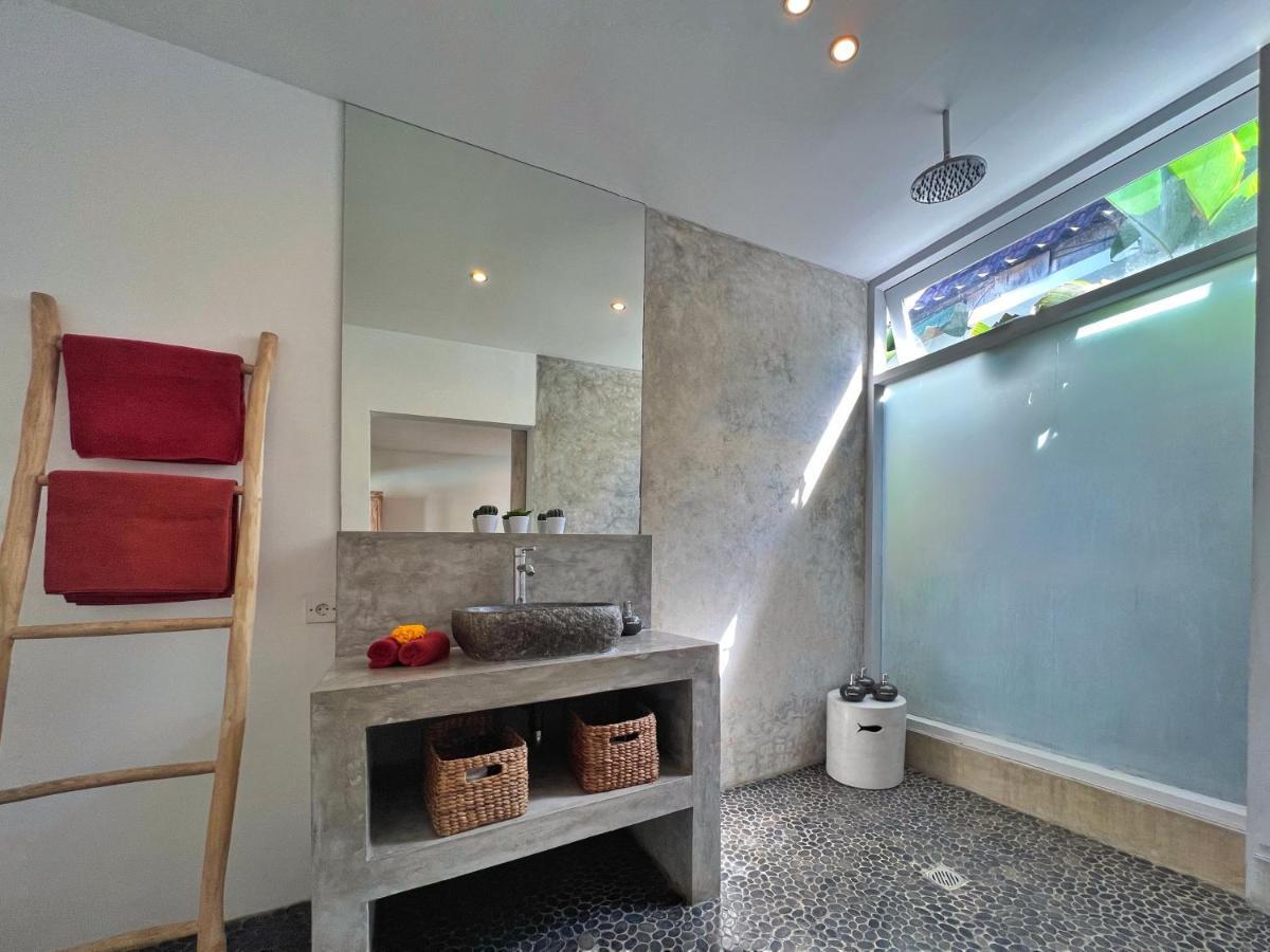 Teman Eden, 4br Prime Location Biệt thự
