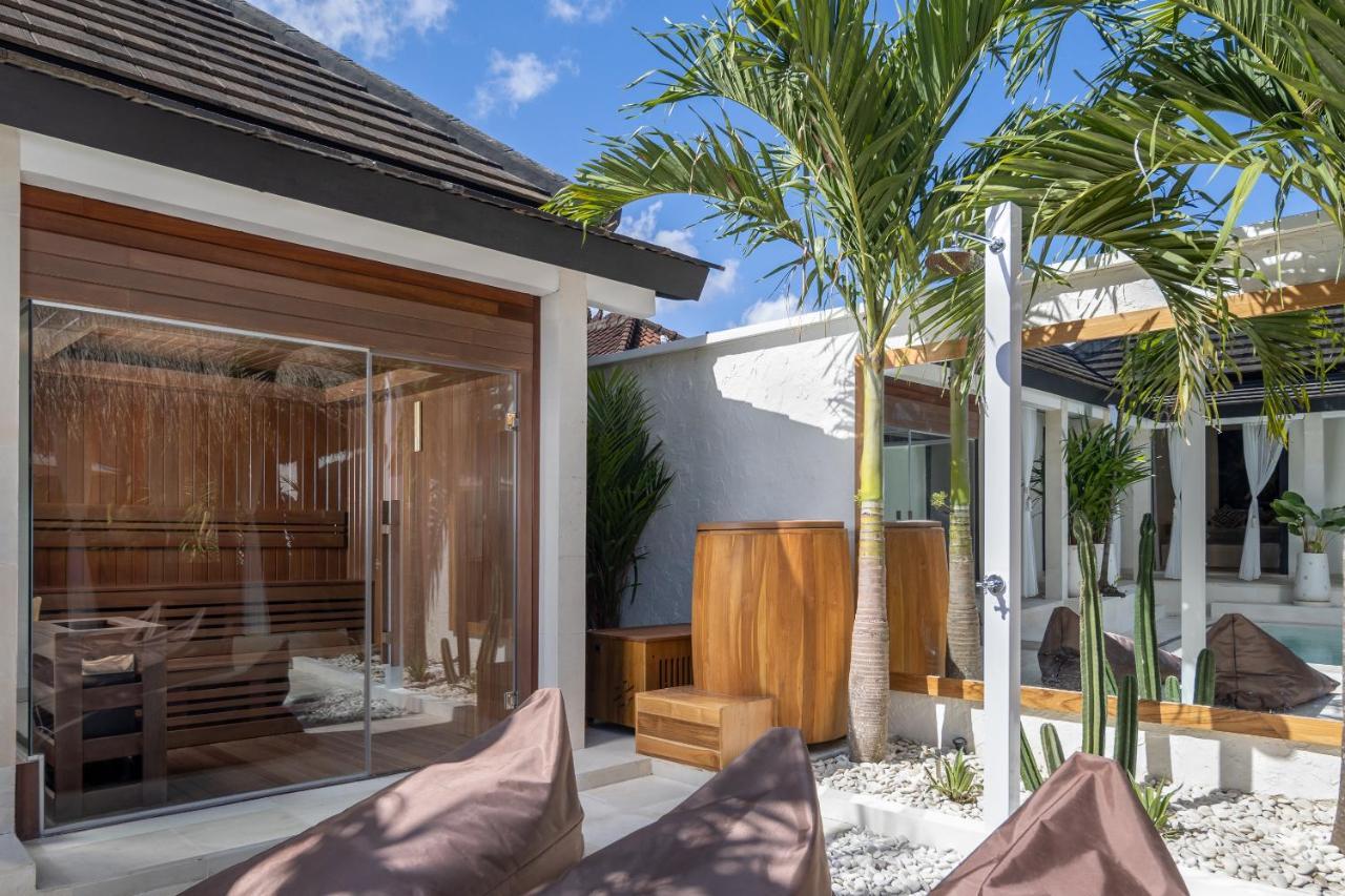 Villa Matahari - *