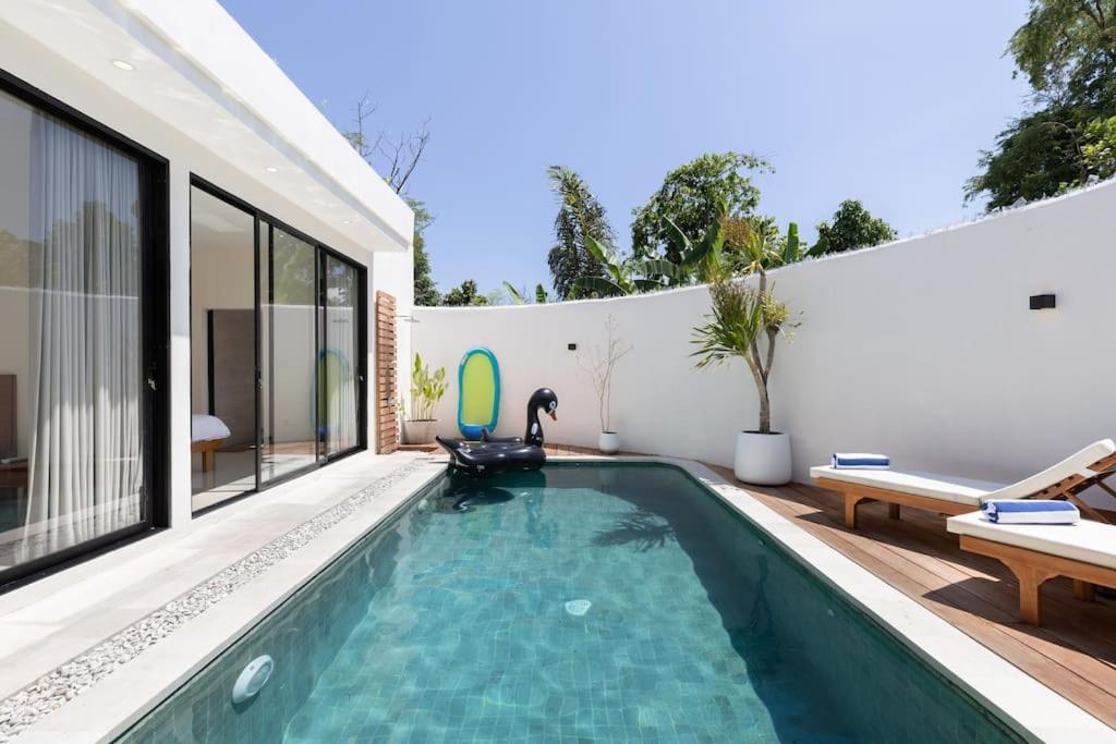 Villa The R Kaba - Incl. Motorbikes Seminyak (Bali)