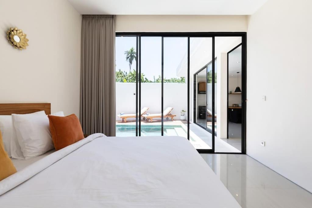 Villa The R Kaba - Incl. Motorbikes Seminyak (Bali)