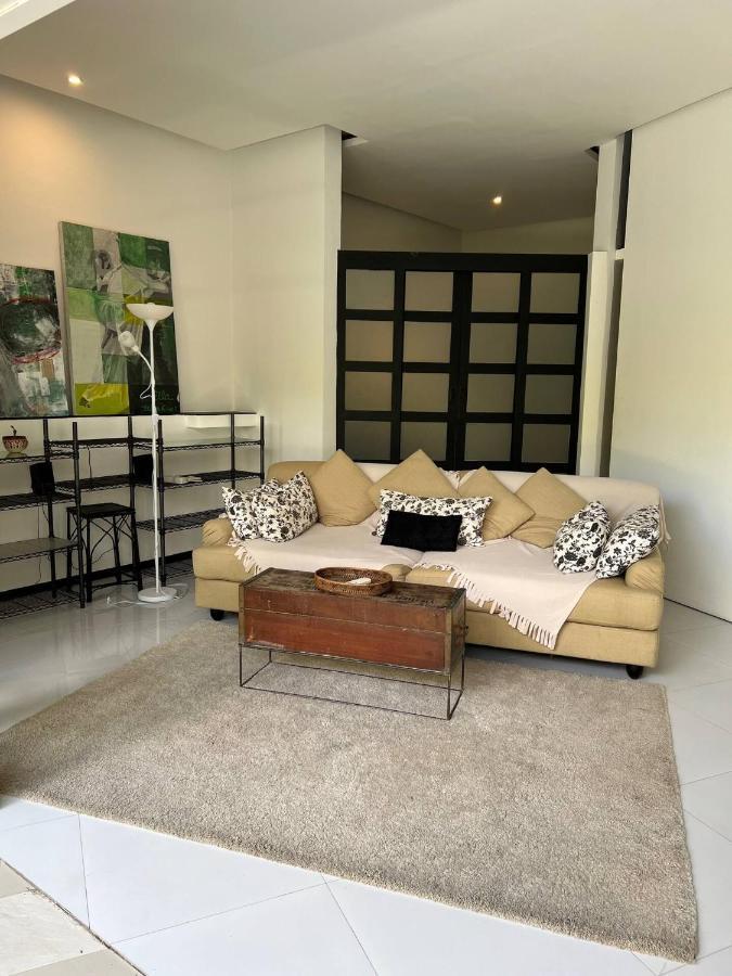 Casa Artista By Kresna Hospitality Taman percutian Seminyak (Bali)