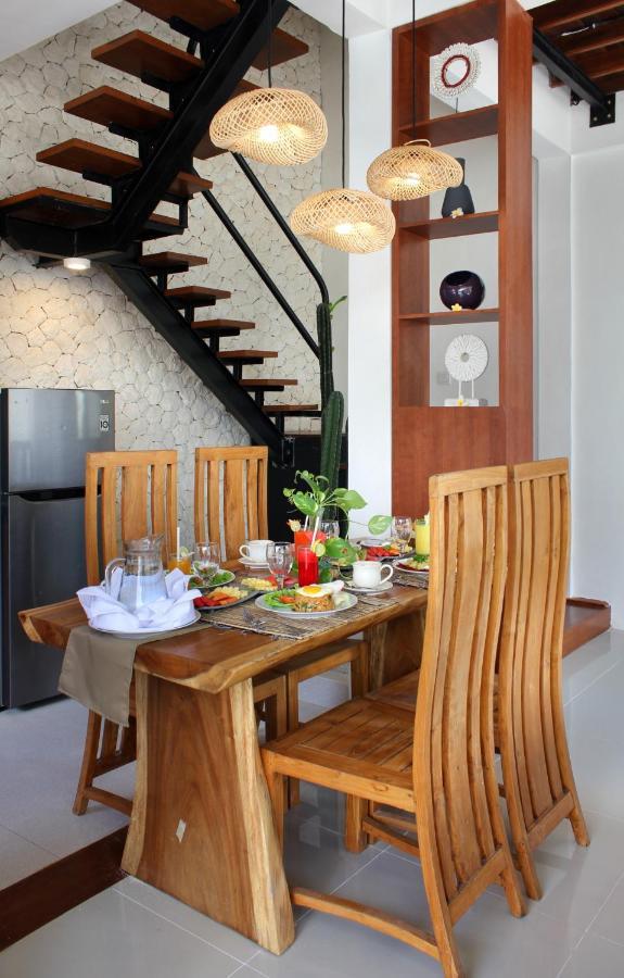 Villa Sudha Bali Anyelir