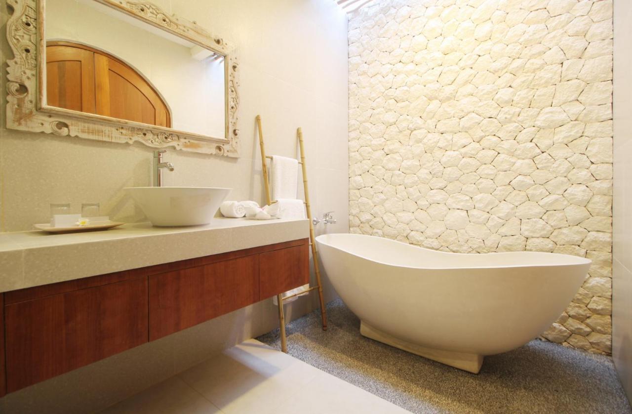 Villa Sudha Bali Anyelir