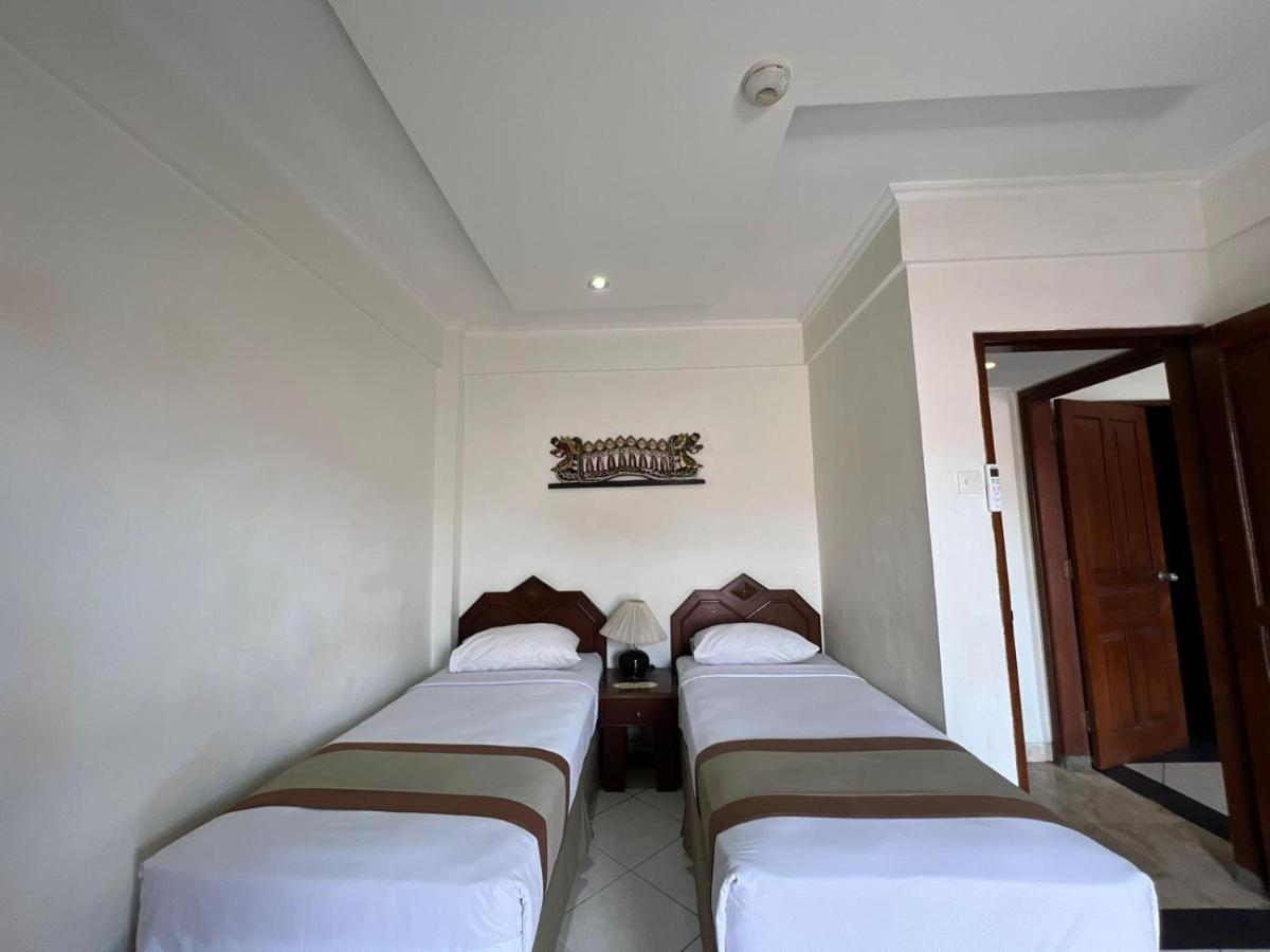 Apartment Inside Walking Distance To The