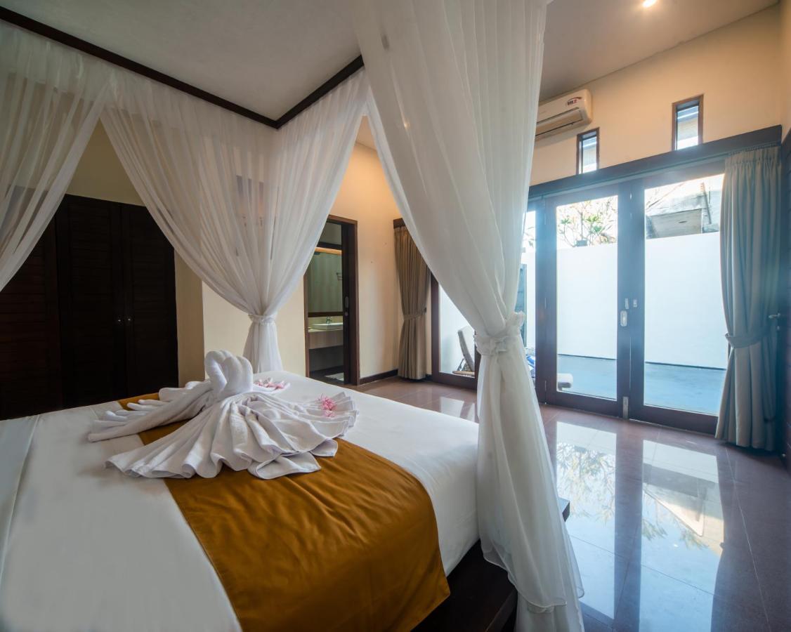 Demi Pousada Seminyak