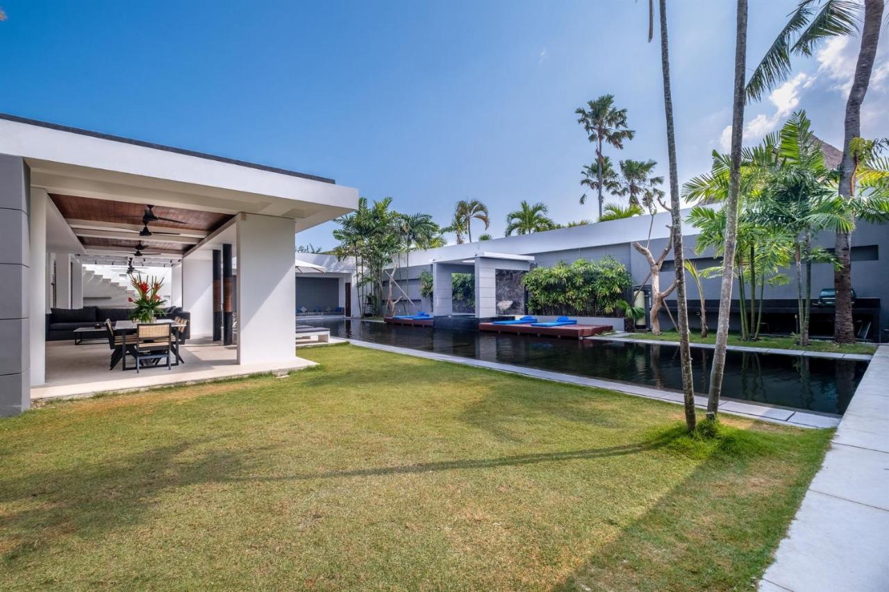 Aqua Villa *