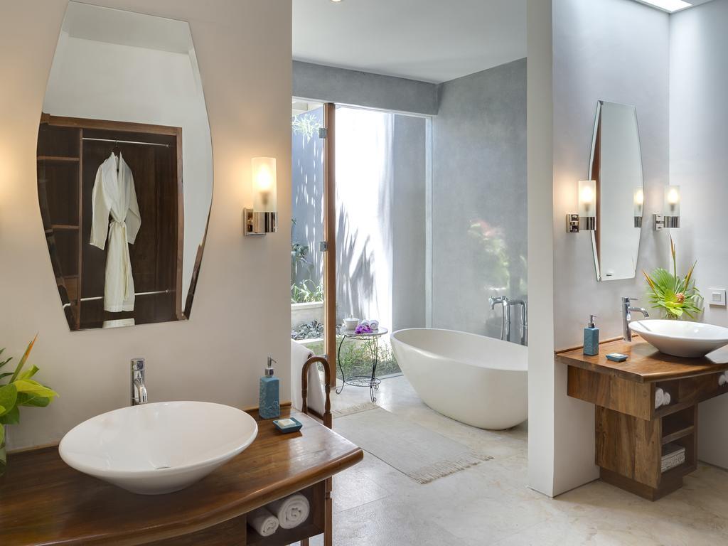 Lataliana Villas *