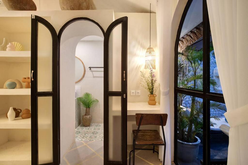 #2 With Private Pool Vila Seminyak (Bali)