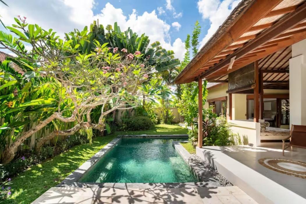 Shanti, Sitara Group Villa *