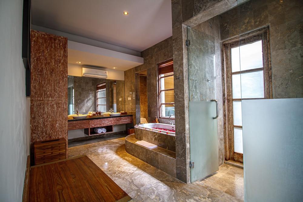 The Wolas Villa Seminyak (Bali)