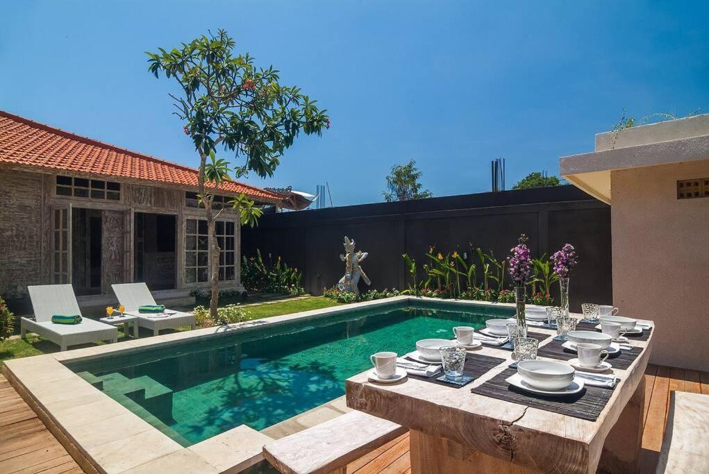 Selog 2 Seminyak (Bali)