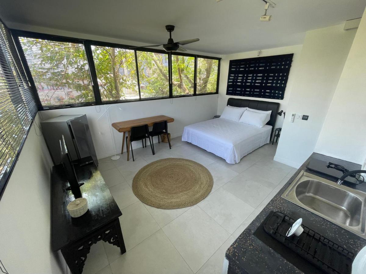 The Drupadi Gordy Apartment Seminyak (Bali)