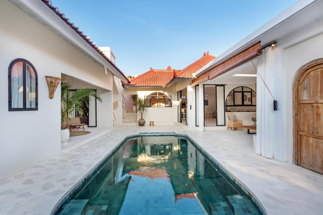 Casa Adem - Modern & Trendy 3br In Seminyak, 10 Minutes To The With Private Pool * Seminyak