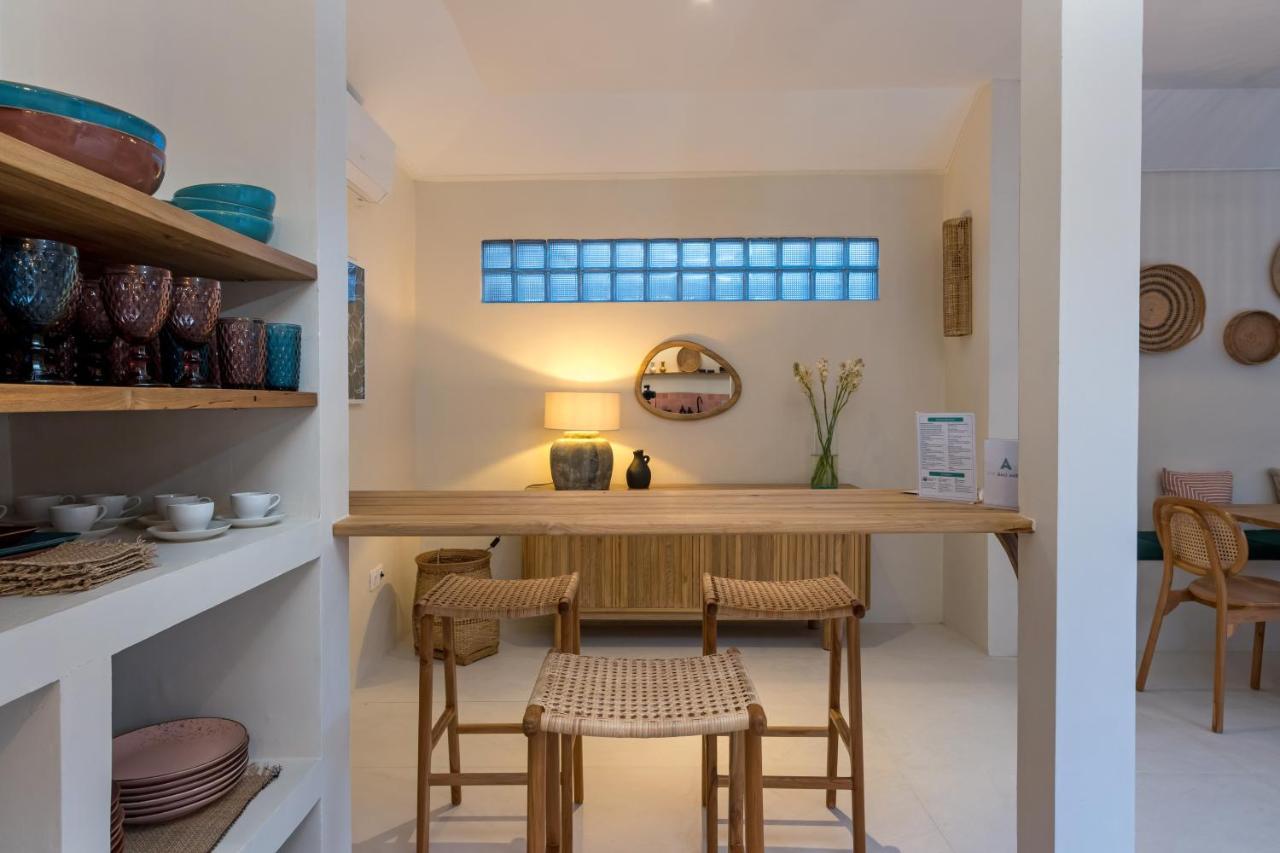 Casa Adem - Modern & Trendy 3br In Seminyak, 10 Minutes To The With Private Pool * Seminyak