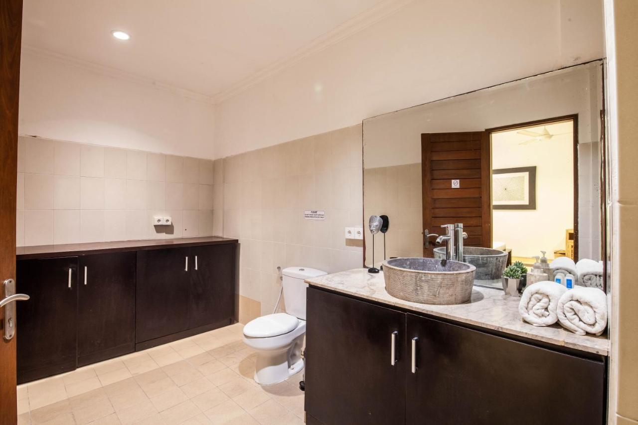 3-br Private Pool Kayu Aya Walk To * Seminyak (Bali)