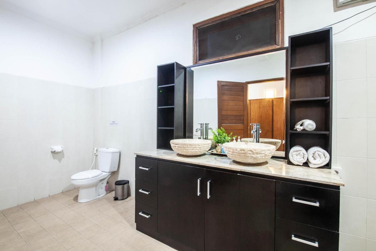 3-br Private Pool Kayu Aya Walk To Villa *