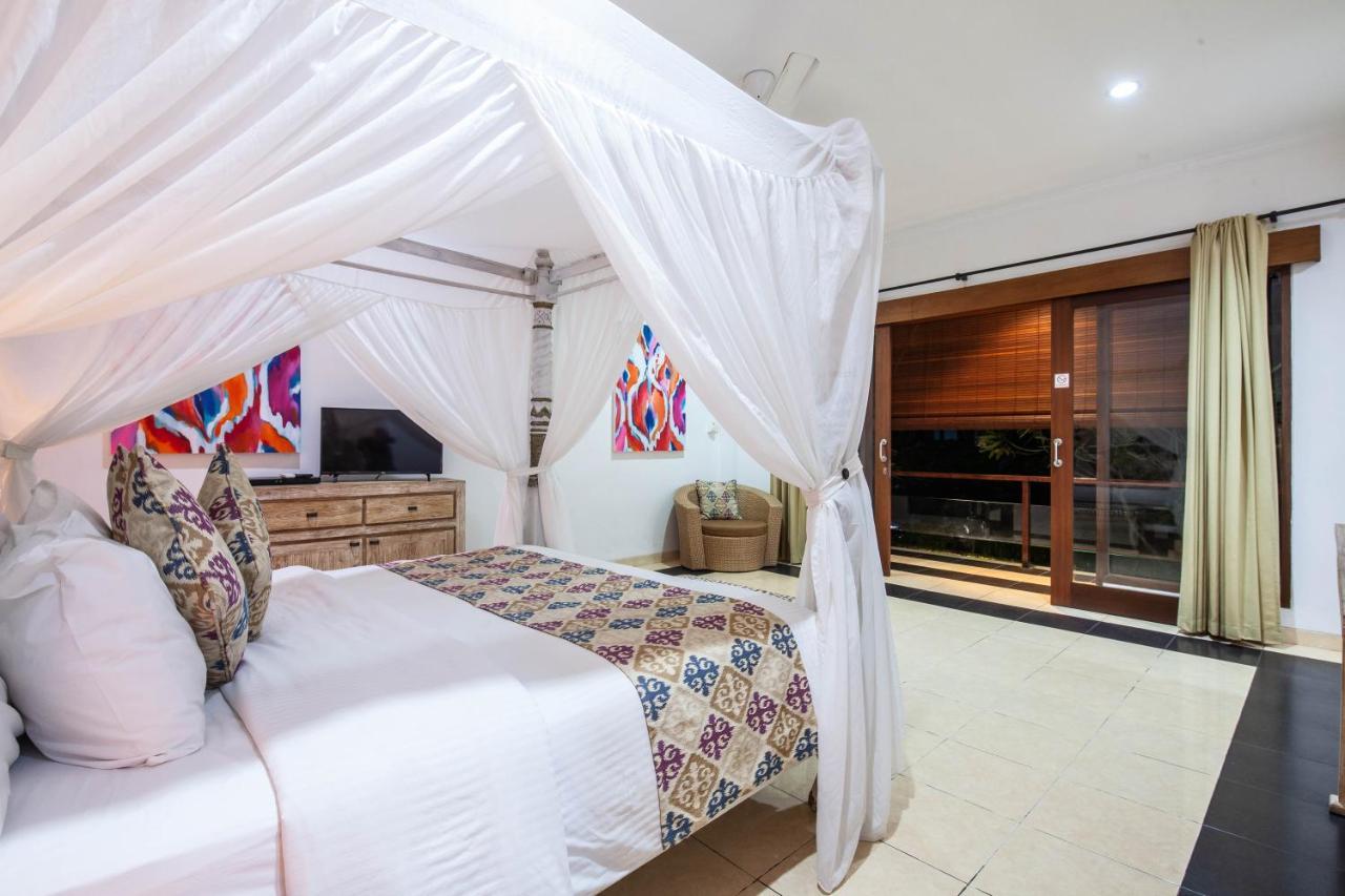 Villa 3-br Private Pool Kayu Aya Walk To Seminyak (Bali)