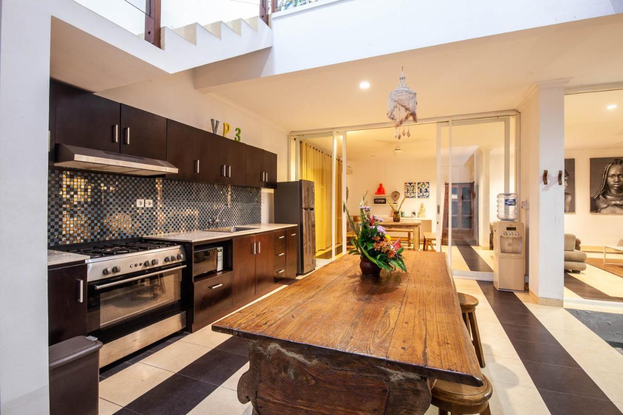 3-br Private Pool Kayu Aya Walk To Villa *