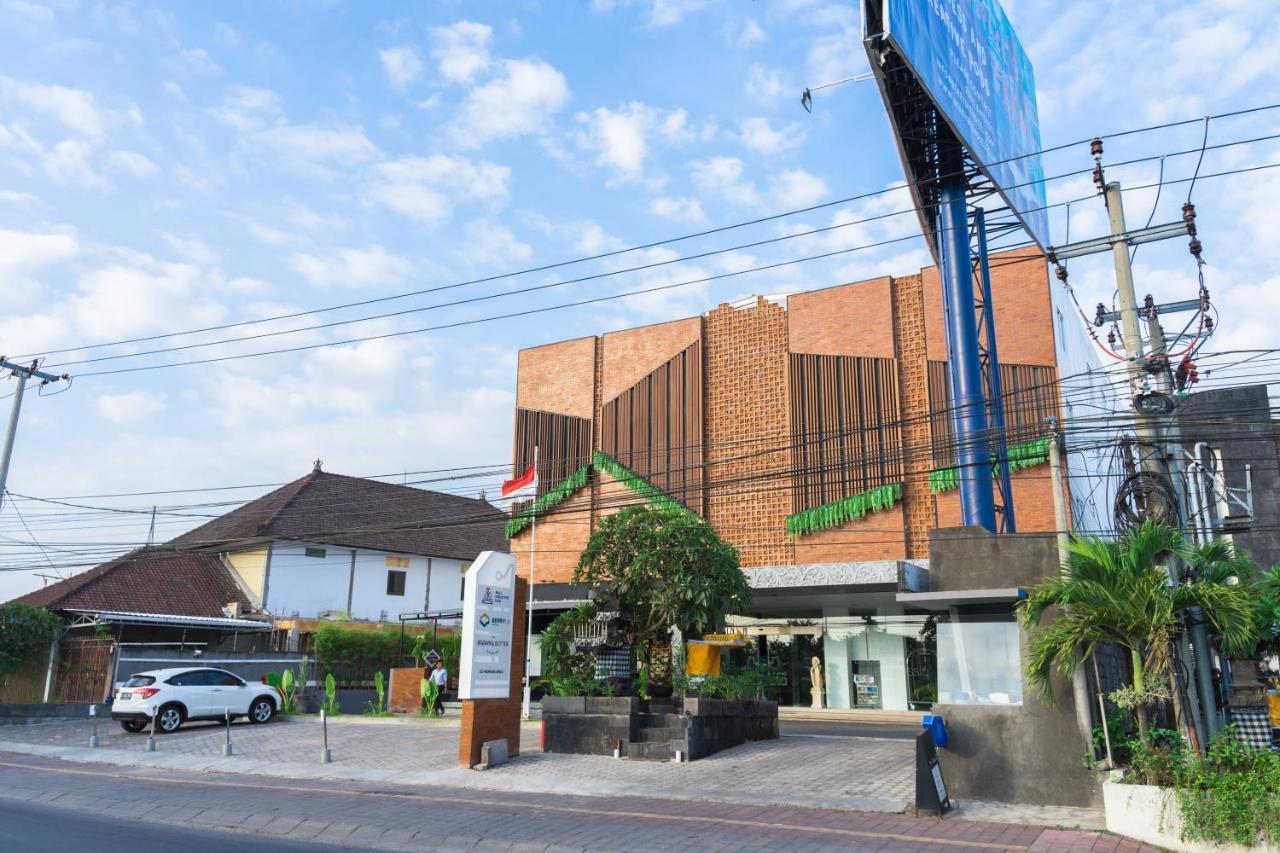 Berry Biz Sunset Road 3* Seminyak