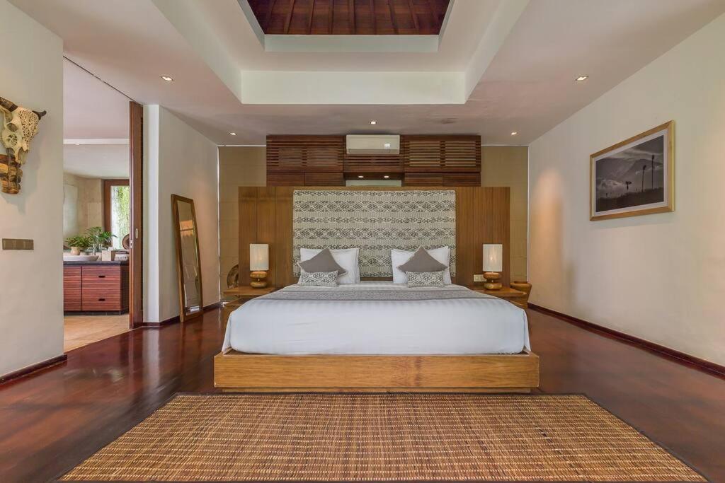 Eshara 21 Our Luxury 5br Escape And Huge Pool Oberoi * Seminyak (Bali)