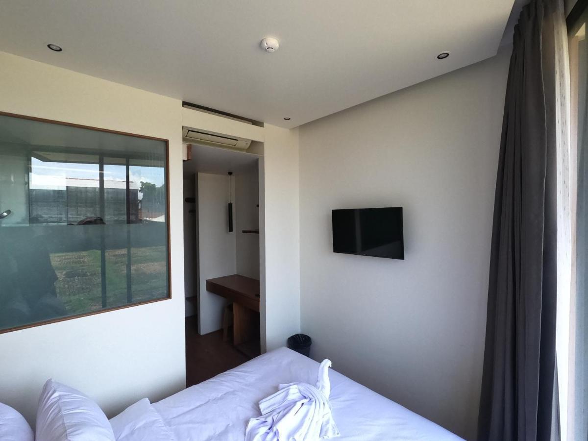The Fields And Aparthotel *